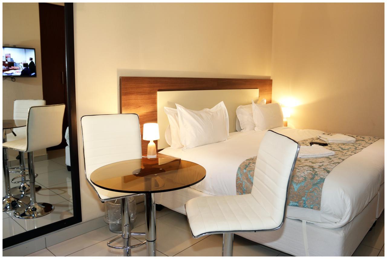 Eagle Nest Luxury Accommodation Roodepoort Exterior photo